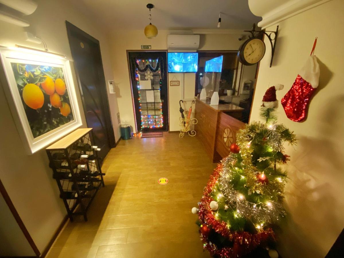 Hotel Orange คูทายสิ ภายนอก รูปภาพ