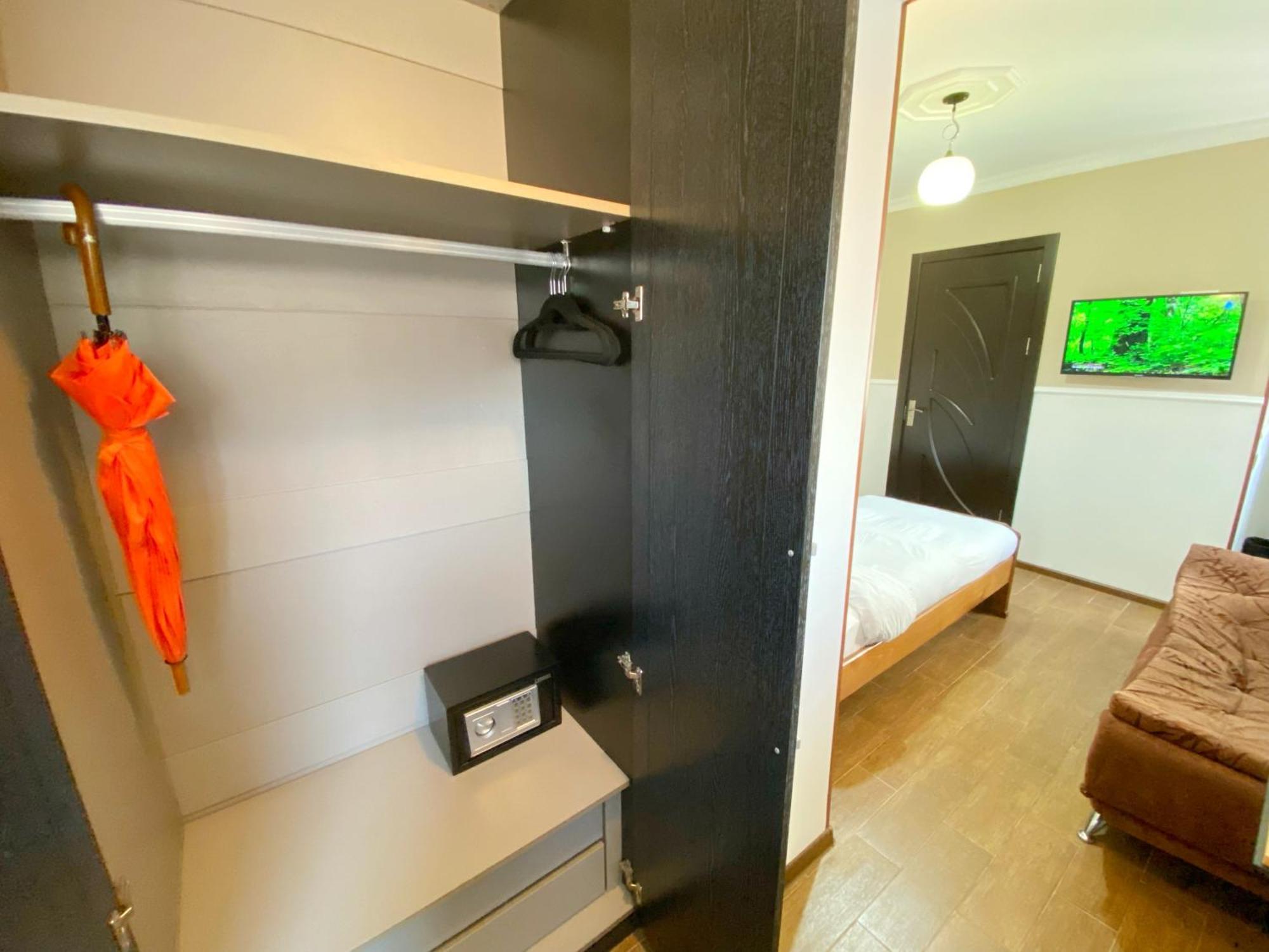 Hotel Orange คูทายสิ ภายนอก รูปภาพ
