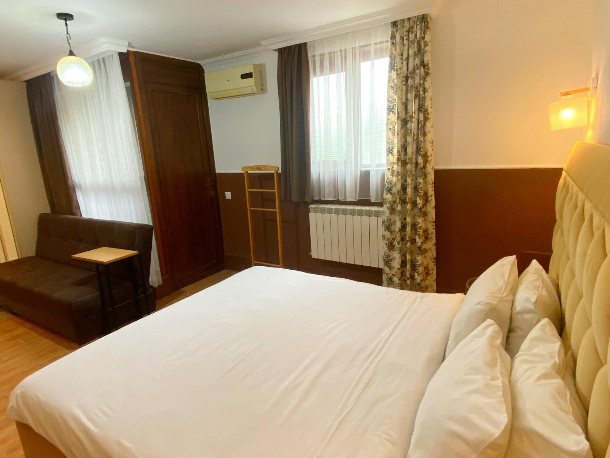 Hotel Orange คูทายสิ ภายนอก รูปภาพ